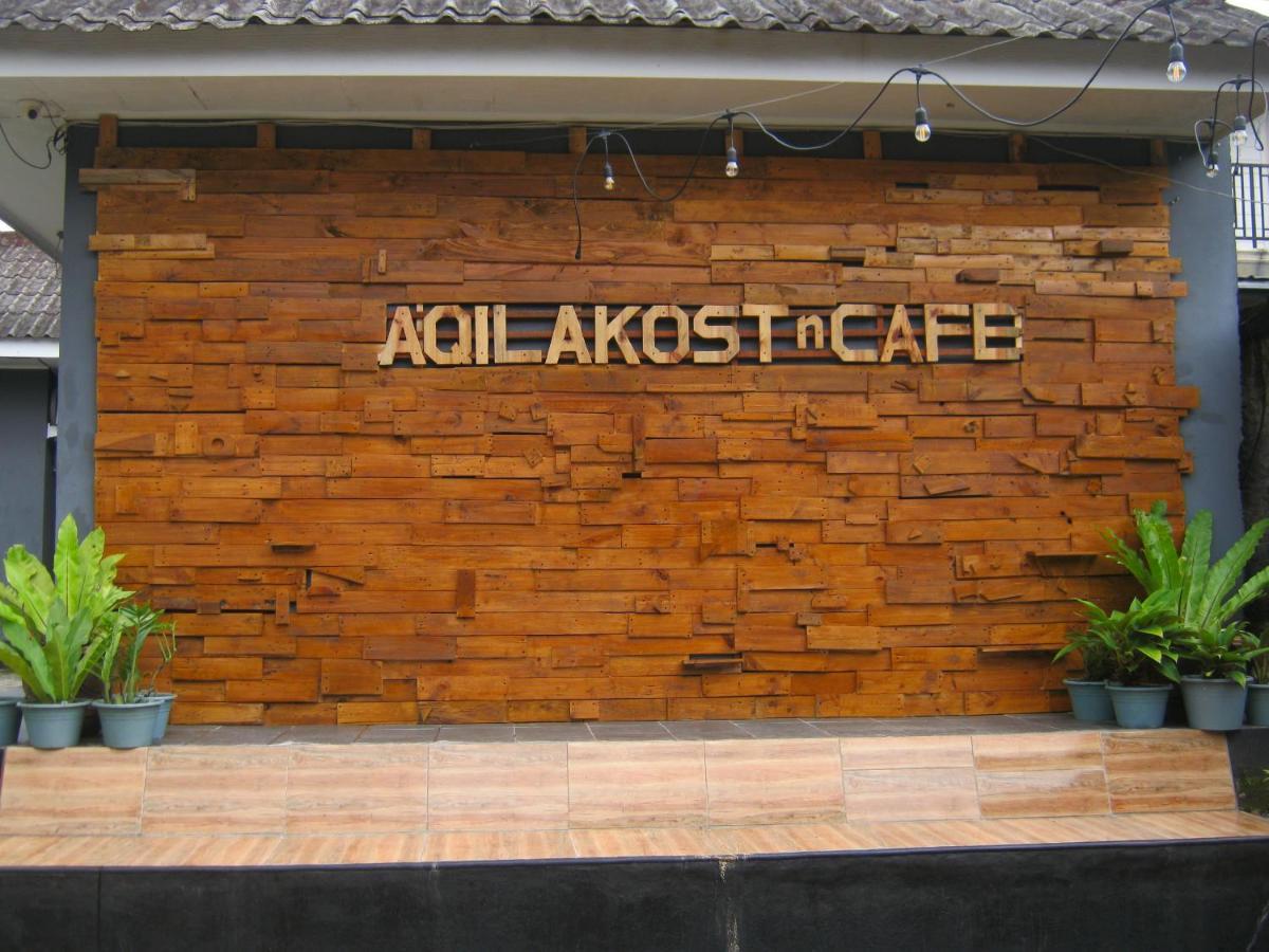 Hotel Aqilakost N Cafe Gadog Puncak Bogor Exterior foto